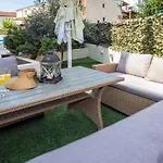 Bruno's Pool House Ciovo * 特罗吉尔