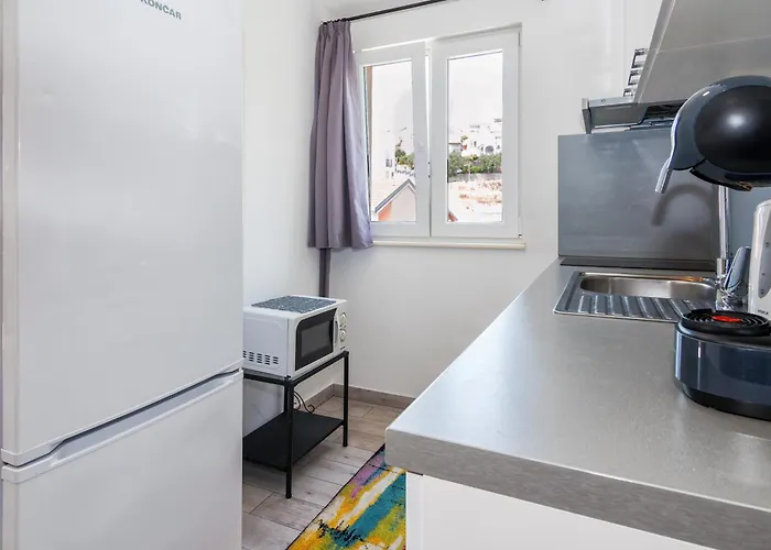 Bruno'S Pool House Ciovo تروغير