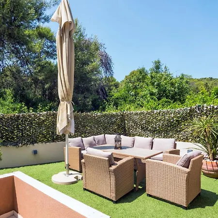Bruno's Pool House Ciovo * Trogir