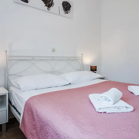 Apartamento Bruno's Pool House Ciovo
