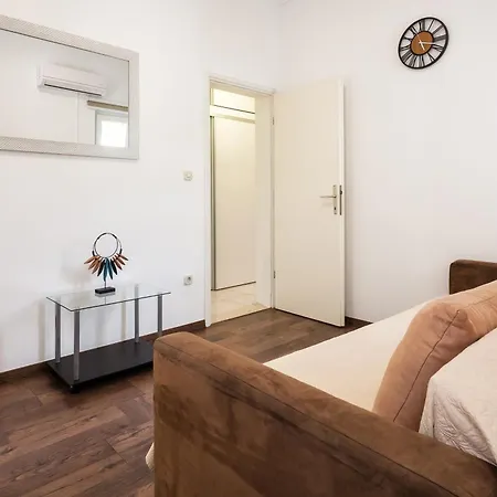 Apartamento Bruno's Pool House Ciovo *