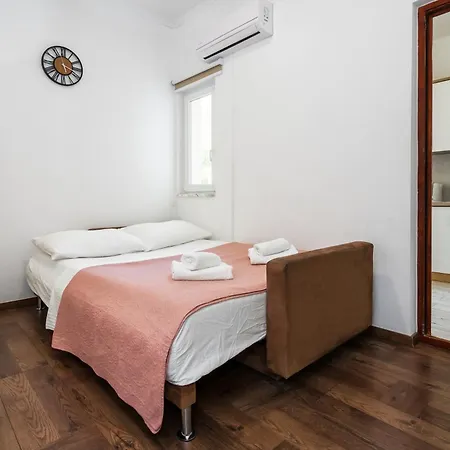 Bruno's Pool House Ciovo Apartamento Trogir