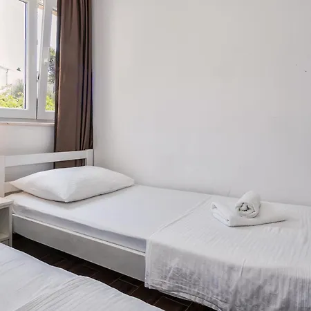 Bruno's Pool House Ciovo * Trogir