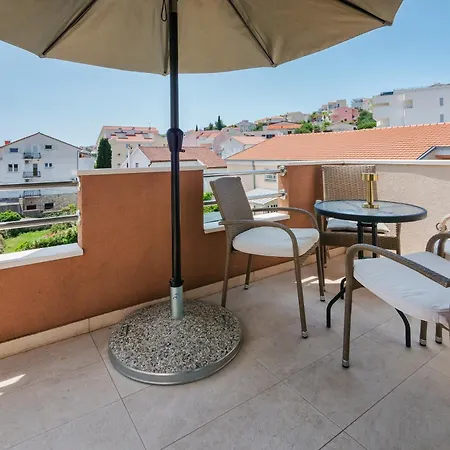 Bruno's Pool House Ciovo * Trogir